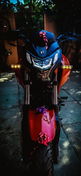 thriller-160r-4v